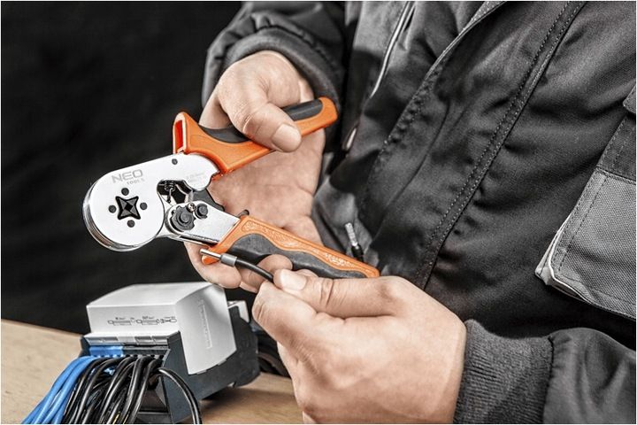 ZACISKARKA TULEJEK PRASKA DO KABLI NEO 01-507 zdjęcie 2