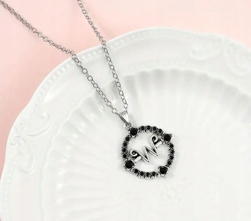 Gotycki Naszyjnik Łańcuszek z Wednesday Addams Serial Goth Filmowy Prezent na Arena.pl