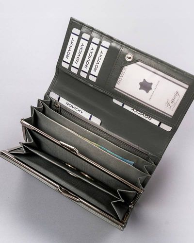 elegancki, podłużny portfel damski z klapą na zatrzask - cavaldi na Arena.pl