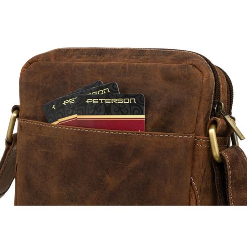 skórzana listonoszka męska w brązowym kolorze zawieszona na regulowanym na Arena.pl