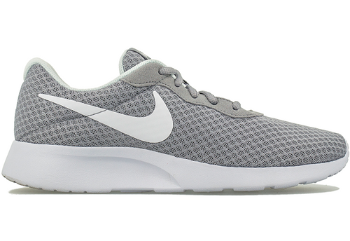 NIKE TANJUN SE > 812654-010 - R. 41 na Arena.pl