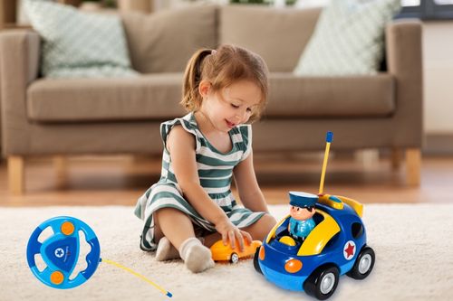 Samochód zdalnie serowany POLICJA na Arena.pl