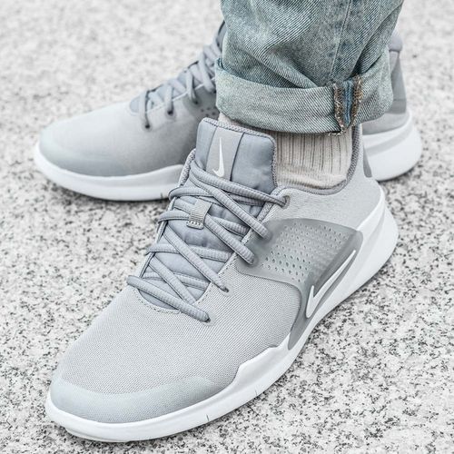 Nike Arrowz (902813-001) 43 na Arena.pl