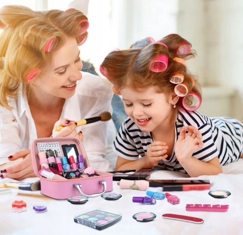 KUFEREK KOSMETYKÓW DO MAKIJAŻU i PAZNOKCI CIENIE MAKIJAŻ DLA DZIEWCZYNKI na Arena.pl