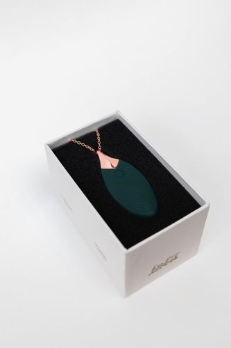 vibrating necklace liberty leaf na Arena.pl