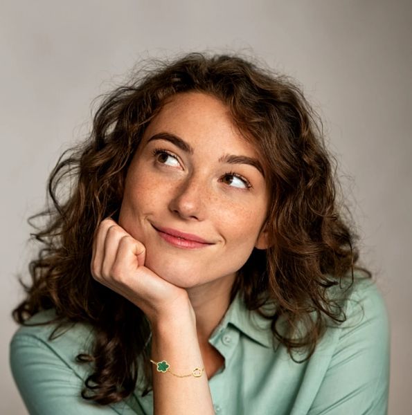 Bransoletka pozłacana stal chirurgiczna zielony kwiatek zdjęcie 4