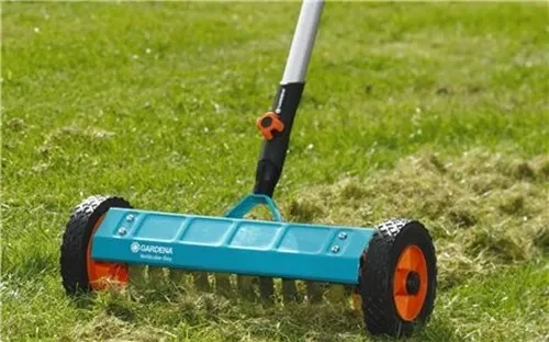 Wertykulator na kółkach do oczyszczania trawnika po zimie 3395 Gardena na Arena.pl