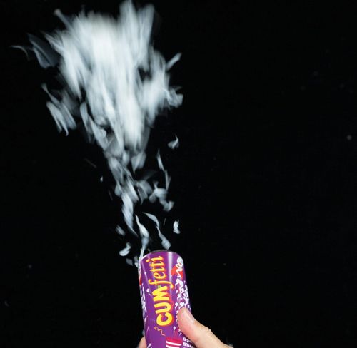 Cumfetti - Confetti W Kształcie Plemników na Arena.pl