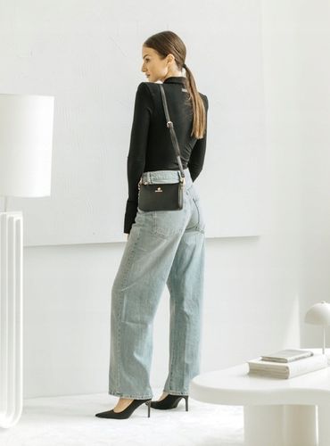 BETLEWSKI Mała torebka wizytowa kopertówka dwa paski wygodna sztywna na Arena.pl