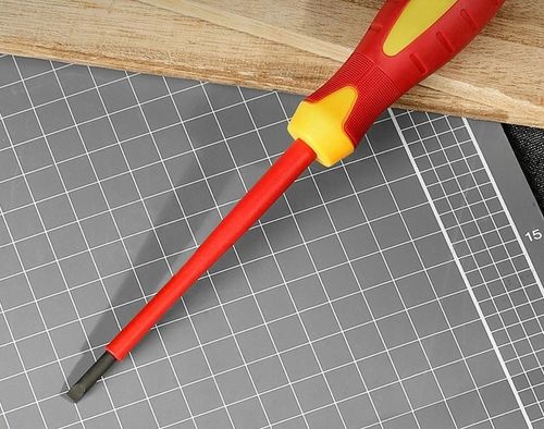 ZESTAW WKRĘTAKÓW WKRĘTAKI ŚRUBOKRĘTY IZOLOWANE DLA ELEKTRYKA 1000V 7 na Arena.pl