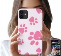 ETUI DO IPHONE 12 - RÓŻOWE PSIE ŁAPKI, PLECKI, OBUDOWA CASE