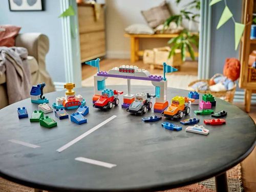 10445 - lego duplo - bolidy i kierowcy f1® na Arena.pl