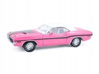 GREENLIGHT 1970 DODGE CHALLENGER R/T HARDTOP 440 6-Pack Panther Pink 1:18