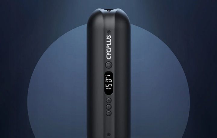 Cycplus Elektryczna Pompka Do Piłek Opon Z Funkcją Powerbanka 2x2600mah zdjęcie 7