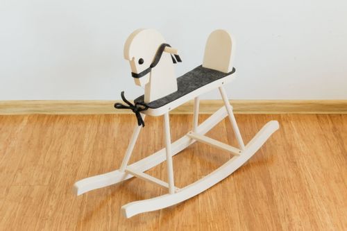 Drewniany konik na biegunach, naturalny z siodełkiem na Arena.pl