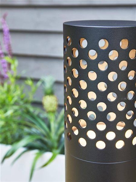 Okrągły słupek ażurowy Garden do ogrodu LED 6W czarny zdjęcie 4