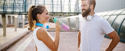 TERMOS BUTELKA TERMICZNA KUBEK NA KAWĘ HERBATĘ ZE SŁOMKĄ WIŚNIOWY 750ML na Arena.pl