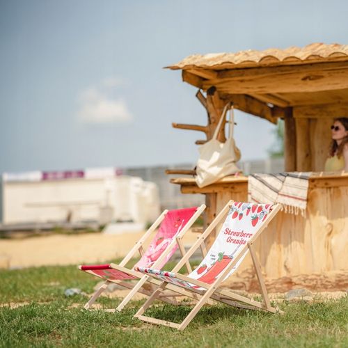 ROZKŁADANY LEŻAK Z DREWNA BUKOWEGO Niebieskie Paski na PLAŻĘ TARAS BALKON na Arena.pl