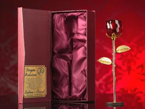 RÓŻA PREZENT 1-99 LAT URODZINY ROCZNICA ŚLUBU ETUI na Arena.pl