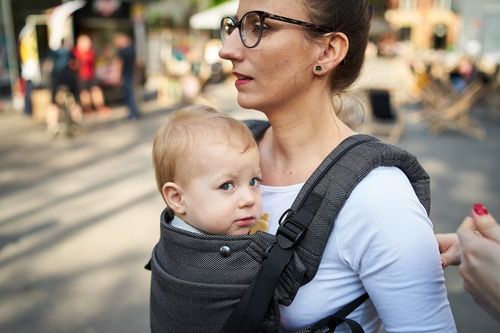 Nosidełko Kavka Multi-age Mono Herringbone Regulowane na Arena.pl