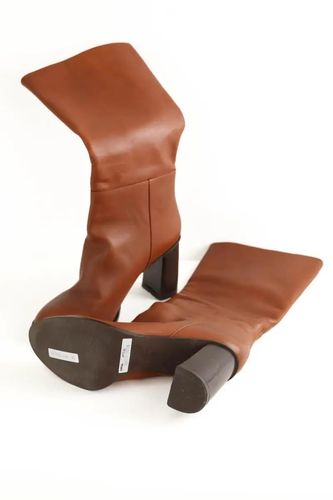 MANOUSH KOZAKI r.39 na Arena.pl