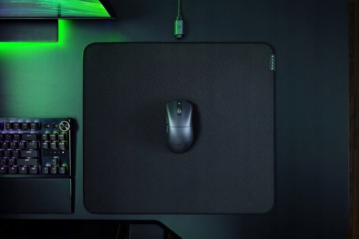 Mysz RAZER DeathAdder V3 HyperSpeed Czarny zdjęcie 3