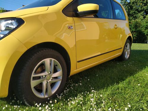 VW Up 3d - Listwy Boczne Drzwi Czarne na Arena.pl