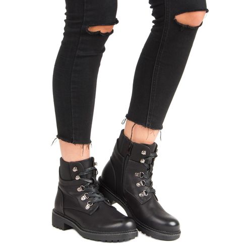 Czarne sznurowane workery r.39 na Arena.pl