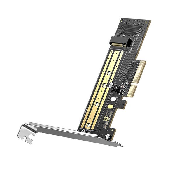 Adapter UGREEN CM302 PCIe 3.0 x4 DO M.2 NVMe SSD 32Gbps zdjęcie 1