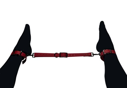 kajdanki na nogi bdsm z łącznikiem. regulowane, czerwone, do bondage. na Arena.pl