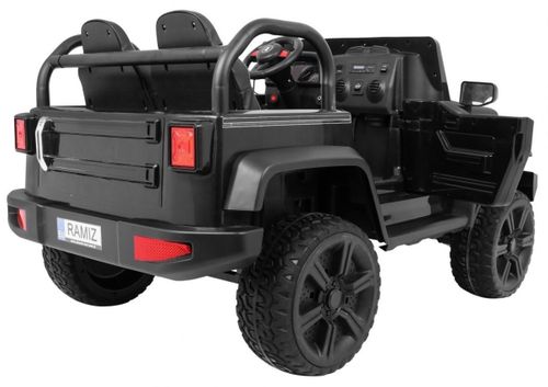 Pojazd Strong 4 X 4 Czarny na Arena.pl
