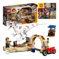 LEGO Dinozaury Atrociraptor: Pościg na Moto. 76945