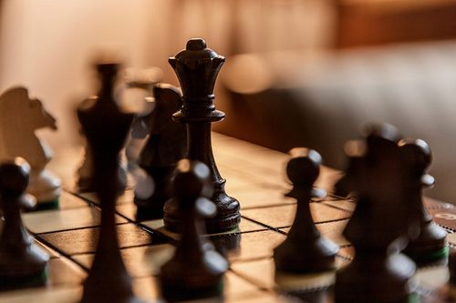 Szachy Turniejowe wypalane/ Szachy Staunton/ szachy drewniane /producent na Arena.pl