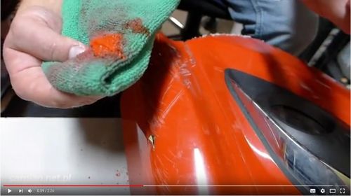 ZESTAW CZARNY Pasta na rysy +Regenartor Lakieru +Pad gąbkowy +2x Mikrofibra na Arena.pl