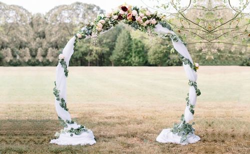 2M STELAŻ NA TŁO ŚLUBNE ŚCIANKA ŁUK ŚLUBNY BIAŁY na Arena.pl