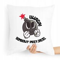 Poduszka Dla Przyjaciela Uwaga! Bombowy Przyjaciel Z Nadrukiem Ze Zdjęciem