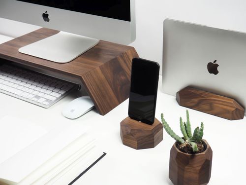 iPhone dock stacja ładowania na Arena.pl
