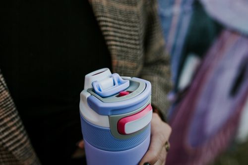 Butelka termiczna termos na kawe Kambukka 600ml Digital Lavender, szczelna na Arena.pl