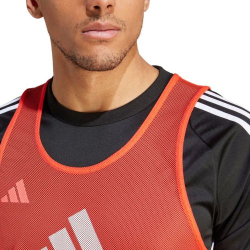 Znacznik adidas Training 24 BIB JF3245 S na Arena.pl
