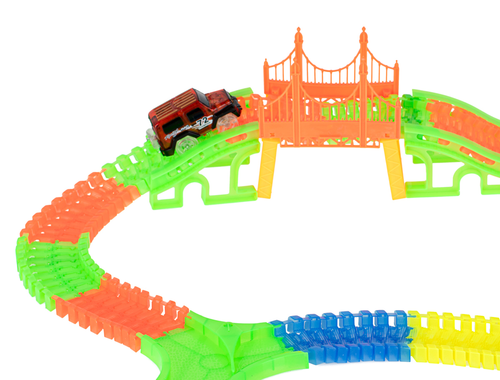 Tor samochodowy świecący Magic car 314 elemntów na Arena.pl