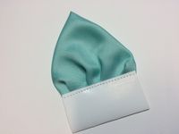 Miętowa zieleń poszetka trójkątna "Wypustka"