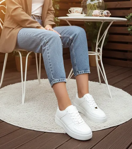 Białe sneakersy na platformie Brigitte 37 na Arena.pl