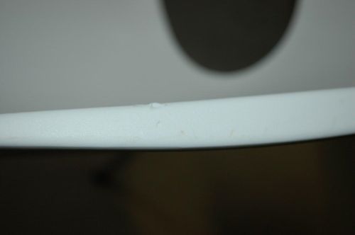 Krzesło Shell białe Outlet MICROUSBCABLE1 na Arena.pl