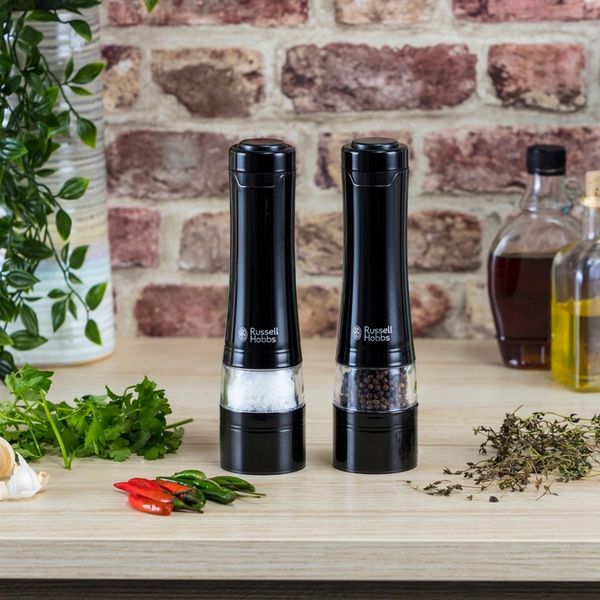 MŁYNEK DO SOLI I PIEPRZU RUSSELL HOBBS ZESTAW 2 SZT. CZARNE REGULACJA zdjęcie 5