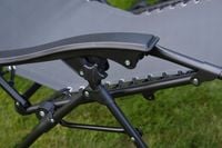 Grawitacyjny leżak ogrodowy GOMERA leżak z poduszką ruchomy plażowy