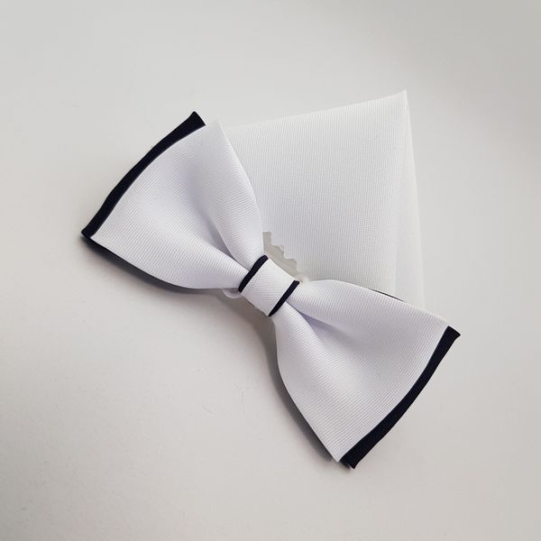 KOMUNIJNA MUSZKA BIAŁO GRANATOWA MUCHA Z BIAŁĄ POSZETKĄ zdjęcie 2