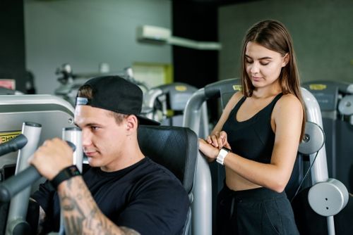 Smartwatch Garett Sport 11 czerwony na Arena.pl