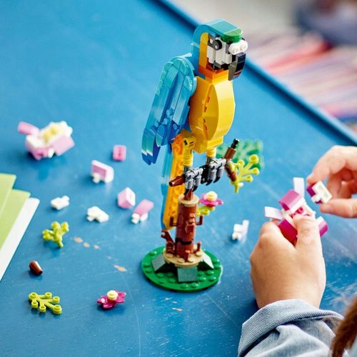 LEGO Creator 3 w 1 31136 Egzotyczna papuga 3w1 Prezent na Arena.pl