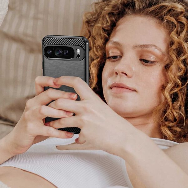 Spacecase Carbon Google Pixel 9 Pro Xl Black zdjęcie 3