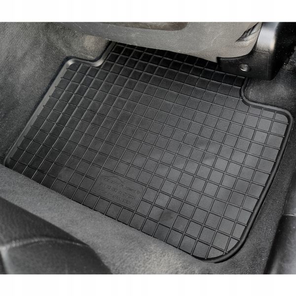 Dywaniki dedykowane do BMW X3 E83 TUNEL zdjęcie 15